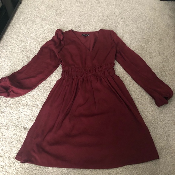 Burgundy smocked dress - Picture 2 of 2